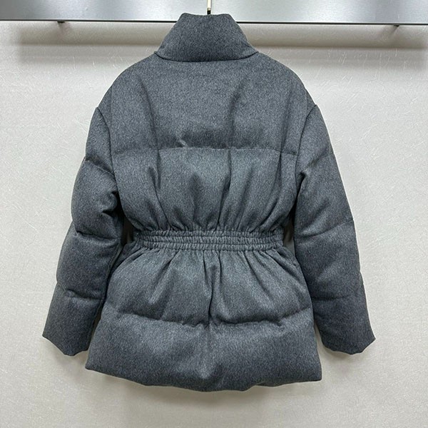 【入手困難】大人気☆プラダ フランネル ダウンジャケット コピー 29L131